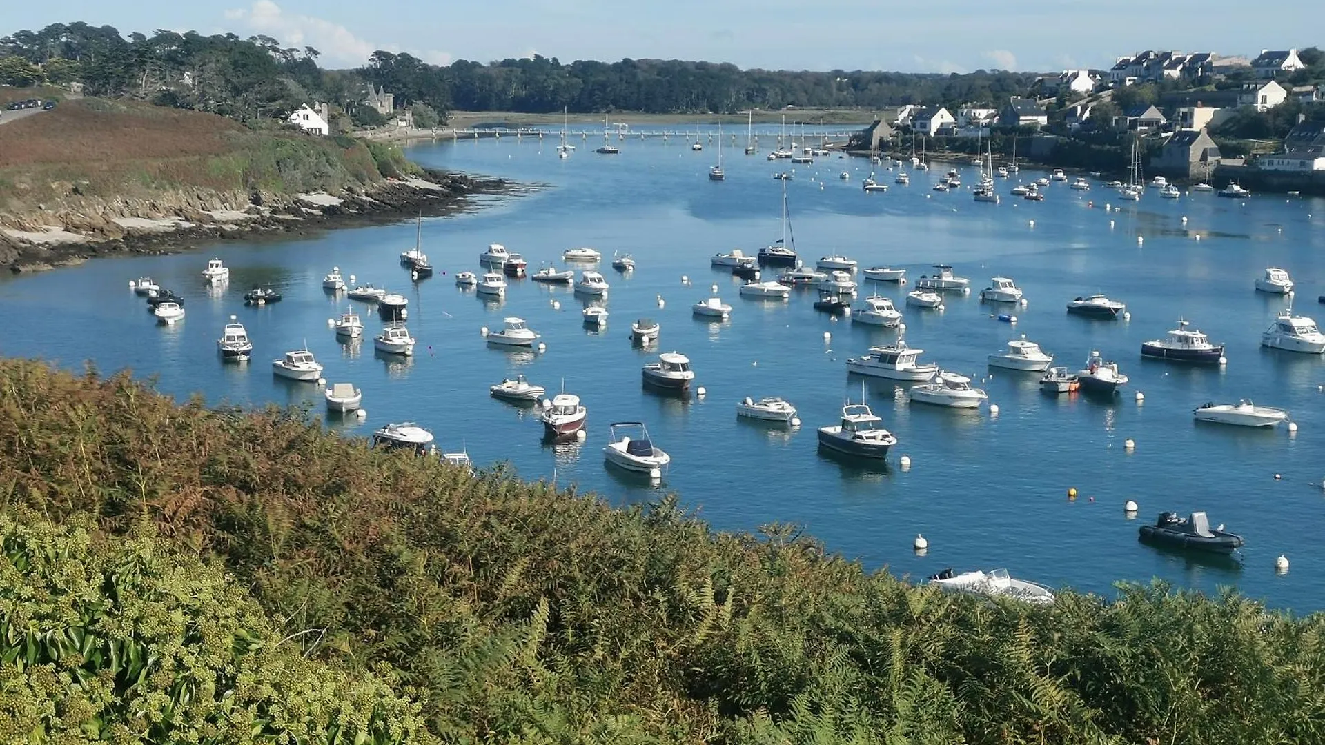 Belle Vue Pointe St Mathieu Avec Piscine Chauffee, 100 M Plage Et Gr34 Le Conquet