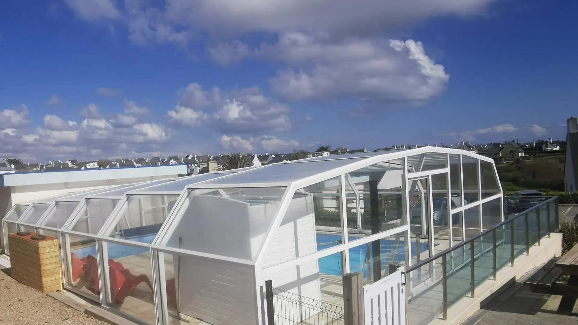 Holiday home Belle Vue Pointe St Mathieu Avec Piscine Chauffee, 100 M Plage Et Gr34 Le Conquet