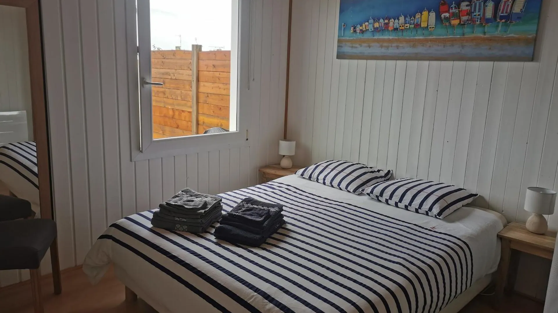 Holiday home Belle Vue Pointe St Mathieu Avec Piscine Chauffee, 100 M Plage Et Gr34 Le Conquet